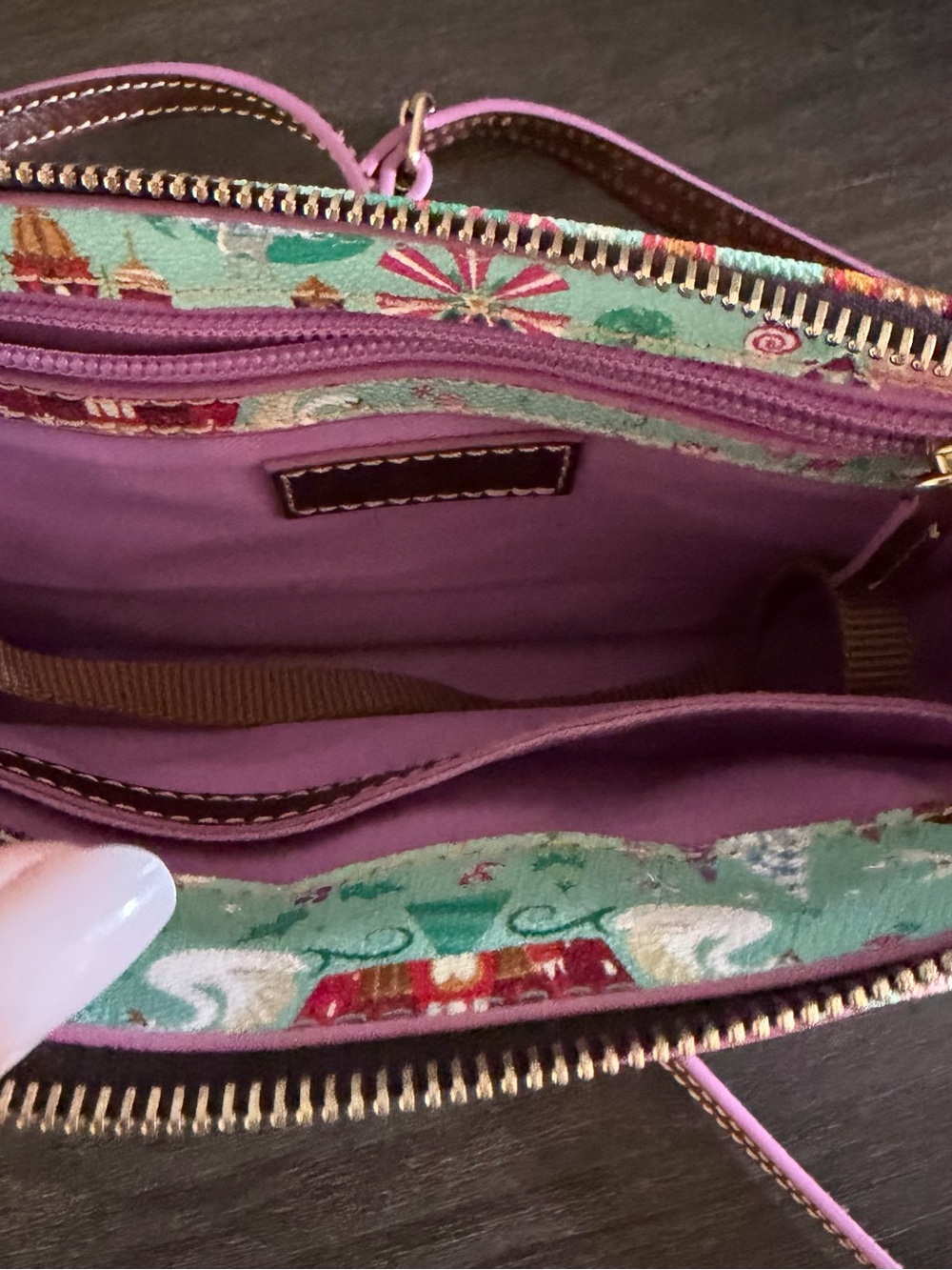 DISNEY Dooney & Bourke- NUTCRACKER & FOUR REALMS Holiday Crossbody Bag/Purse - Picture 6 of 6